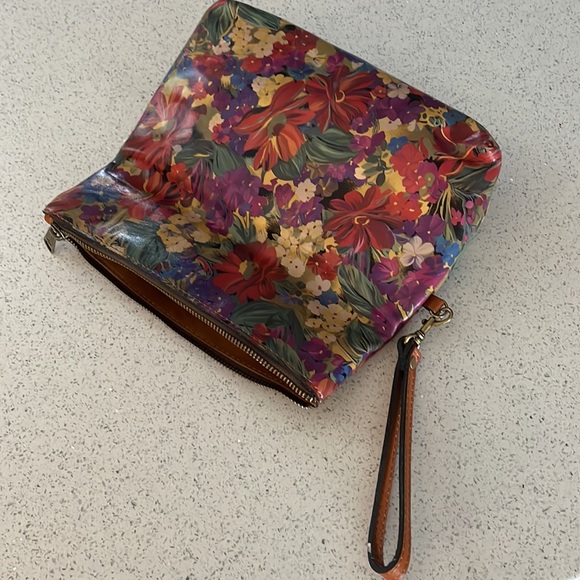 Patricia Nash wristlet nwt - Picture 7 of 8